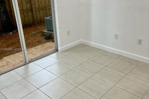 Купить кондоминиум в Хомстед, Флорида 3 спальни, 98.48м2, № 2005856 - фото 28