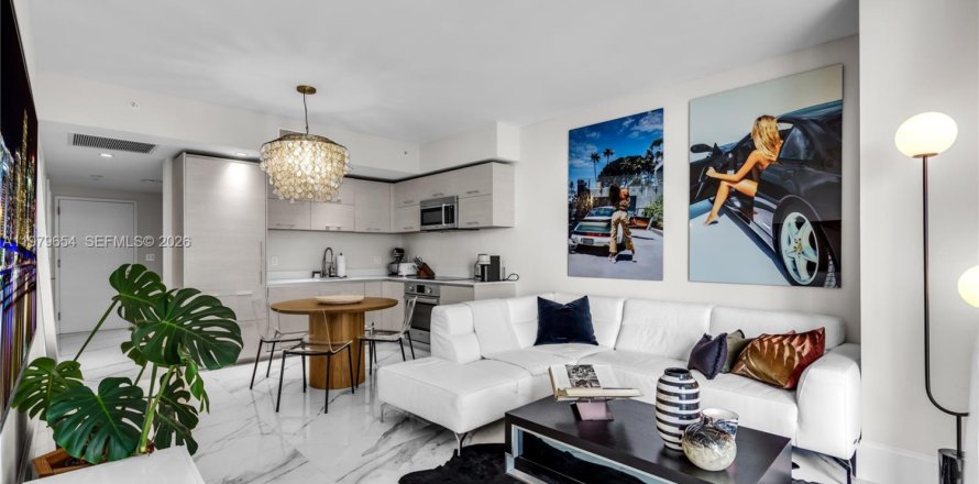 Condo à Miami, Floride, 1 chambre  № 2046248