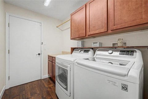 House in Lutz, Florida 3 bedrooms, 157.47 sq.m. № 2235437 - photo 22