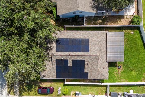 House in Lutz, Florida 3 bedrooms, 157.47 sq.m. № 2235437 - photo 4