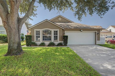 House in Lutz, Florida 3 bedrooms, 157.47 sq.m. № 2235437 - photo 30