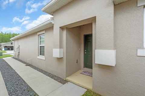 Villa ou maison à vendre à Land O' Lakes, Floride: 3 chambres, 142.33 m2 № 1836858 - photo 3