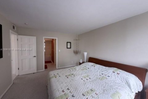 Copropriété à louer à Miami, Floride: 2 chambres, 107.12 m2 № 2273353 - photo 21