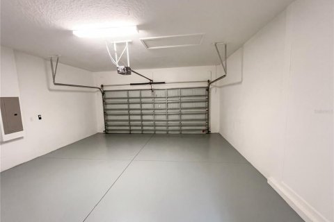 Купить виллу или дом в Уинтер-Гарден, Флорида 3 комнаты, 237.92м2, № 2142935 - фото 30