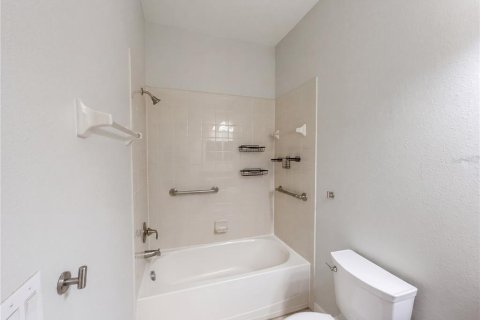 Купить виллу или дом в Уинтер-Гарден, Флорида 3 комнаты, 237.92м2, № 2142935 - фото 14