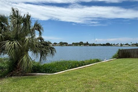 Terreno en venta en Holiday, Florida № 1831895 - foto 4