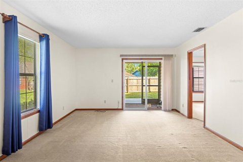 Townhouse in Brooksville, Florida 2 bedrooms, 84.45 sq.m. № 2381116 - photo 8