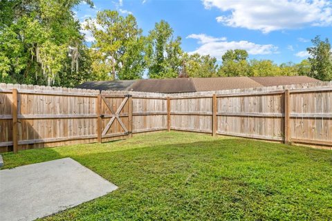 Townhouse in Brooksville, Florida 2 bedrooms, 84.45 sq.m. № 2381116 - photo 25