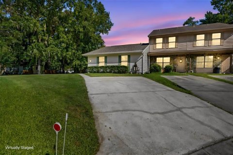 Townhouse in Brooksville, Florida 2 bedrooms, 84.45 sq.m. № 2381116 - photo 3