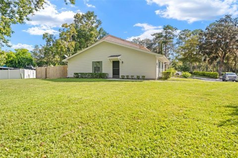 Townhouse in Brooksville, Florida 2 bedrooms, 84.45 sq.m. № 2381116 - photo 26