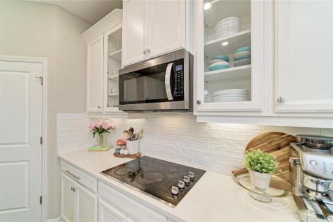 House in Parrish, Florida 4 bedrooms, 215.44 sq.m. № 2216790 - photo 16
