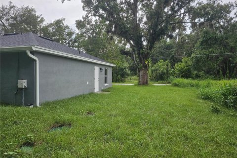 House in Auburndale, Florida 3 bedrooms, 108.97 sq.m. № 1918592 - photo 23