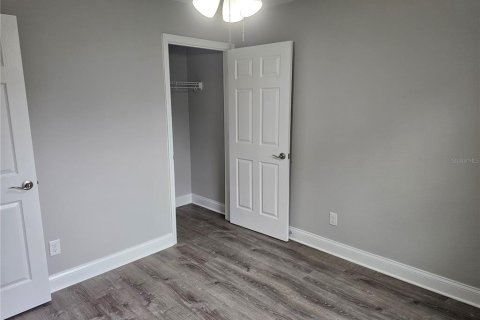 House in Auburndale, Florida 3 bedrooms, 108.97 sq.m. № 1918592 - photo 17