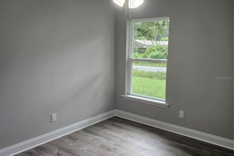 House in Auburndale, Florida 3 bedrooms, 108.97 sq.m. № 1918592 - photo 15