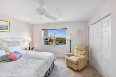 Condominio en venta en Naples, Florida, 3 dormitorios, 138.8 m2 № 2017133 - foto 22