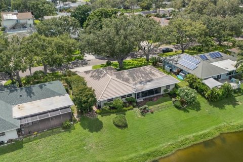 House in Saint Petersburg, Florida 3 bedrooms, 151.52 sq.m. № 1782207 - photo 21