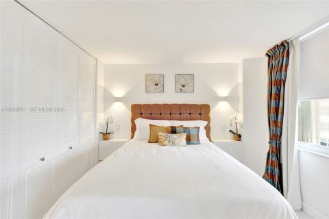 Copropriété à vendre à Hollywood, Floride: 2 chambres, 97.55 m2 № 2246420 - photo 15