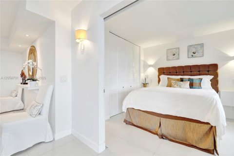 Copropriété à vendre à Hollywood, Floride: 2 chambres, 97.55 m2 № 2246420 - photo 14