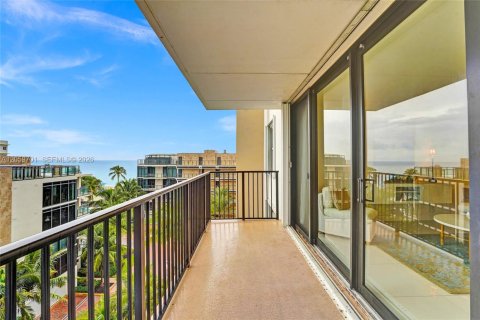 Copropriété à vendre à Hollywood, Floride: 2 chambres, 97.55 m2 № 2246420 - photo 26