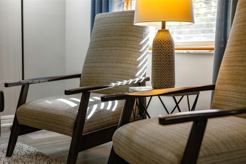 Condo in Fort Lauderdale, Florida, 2 bedrooms  № 1993716 - photo 5