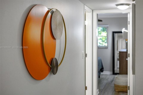 Condo in Fort Lauderdale, Florida, 2 bedrooms  № 1993716 - photo 15