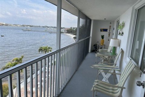 Copropriété à louer à Lake Worth, Floride: 2 chambres, 107.3 m2 № 1079726 - photo 1