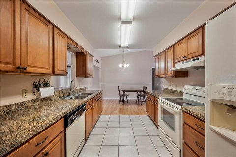 Villa ou maison à vendre à Lakeland, Floride: 2 chambres, 133.87 m2 № 2094319 - photo 11