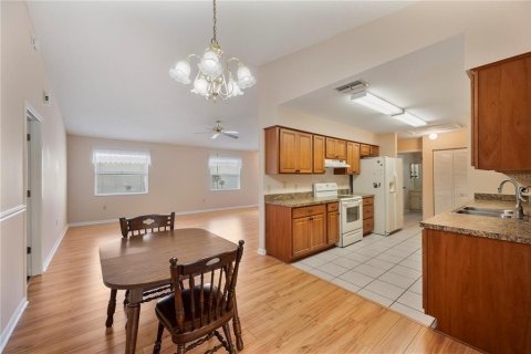 Villa ou maison à vendre à Lakeland, Floride: 2 chambres, 133.87 m2 № 2094319 - photo 9