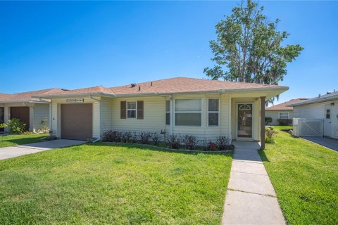 Villa ou maison à vendre à Lakeland, Floride: 2 chambres, 133.87 m2 № 2094319 - photo 3