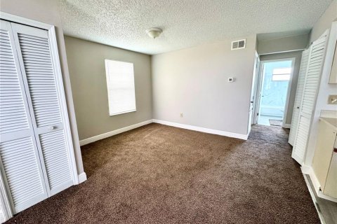 Condominio en alquiler en Kissimmee, Florida, 2 dormitorios, 102.19 m2 № 1902694 - foto 7