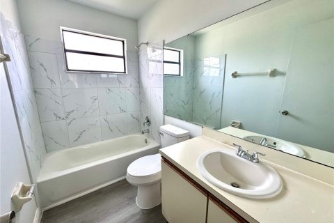 Condominio en alquiler en Kissimmee, Florida, 2 dormitorios, 102.19 m2 № 1902694 - foto 16