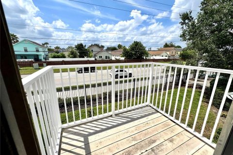 Condominio en alquiler en Kissimmee, Florida, 2 dormitorios, 102.19 m2 № 1902694 - foto 18