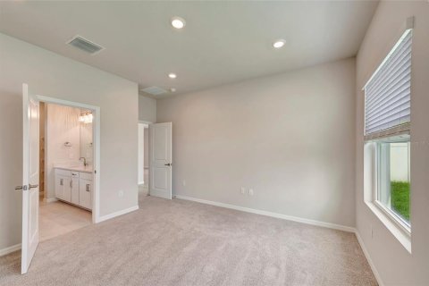 Villa ou maison à vendre à Wesley Chapel, Floride: 3 chambres, 168.62 m2 № 2208638 - photo 10