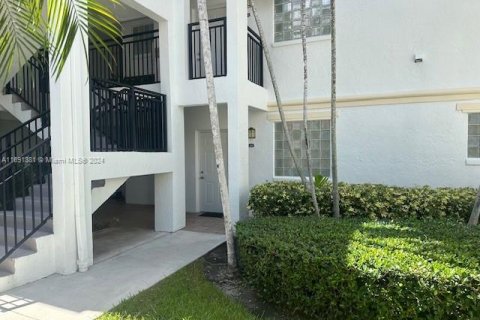 Condominio en alquiler en Aventura, Florida, 2 dormitorios, 95.13 m2 № 2059864 - foto 15