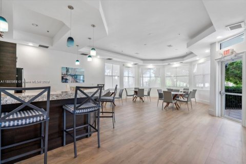 Condominio en alquiler en Aventura, Florida, 2 dormitorios, 95.13 m2 № 2059864 - foto 23