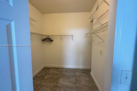 Condominio en alquiler en Aventura, Florida, 2 dormitorios, 95.13 m2 № 2059864 - foto 10