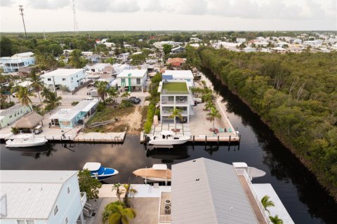 Casa en venta en Key Largo, Florida, 5 dormitorios, 264.59 m2 № 2014374 - foto 9