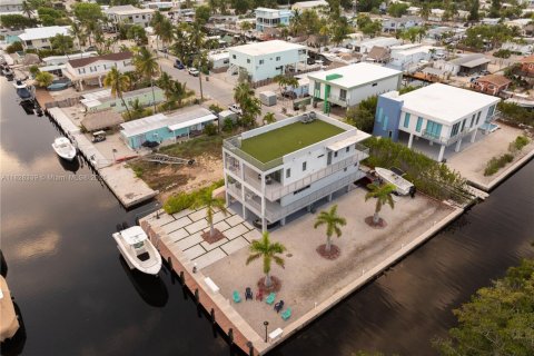 Casa en venta en Key Largo, Florida, 5 dormitorios, 264.59 m2 № 2014374 - foto 6