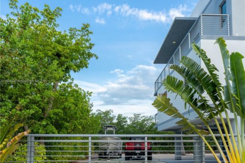 Casa en venta en Key Largo, Florida, 5 dormitorios, 264.59 m2 № 2014374 - foto 25