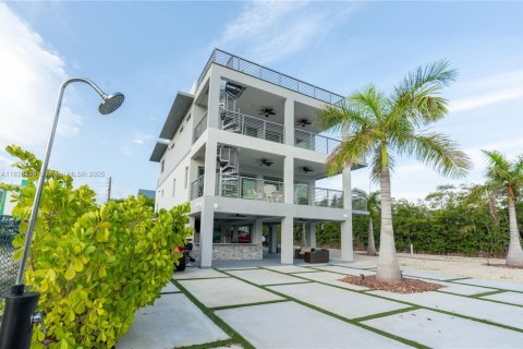 Casa en venta en Key Largo, Florida, 5 dormitorios, 264.59 m2 № 2014374 - foto 30
