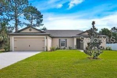 Villa ou maison à vendre à Deltona, Floride: 3 chambres, 136.66 m2 № 1907881 - photo 1