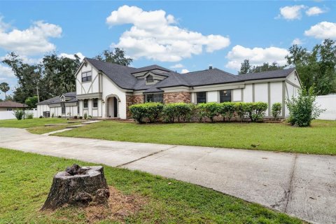 Casa en venta en Riverview, Florida, 4 dormitorios, 325.25 m2 № 2396452 - foto 2