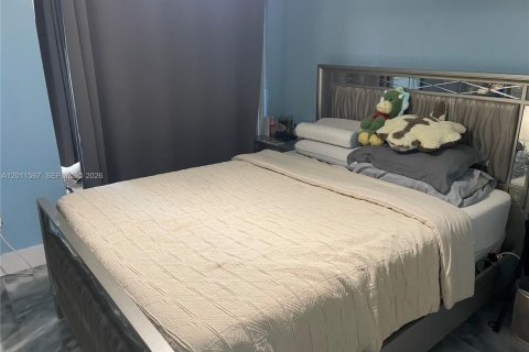 Condominio en venta en Miami, Florida, 3 dormitorios, 99.41 m2 № 2075281 - foto 14