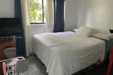 Condominio en venta en Miami, Florida, 3 dormitorios, 99.41 m2 № 2075281 - foto 12