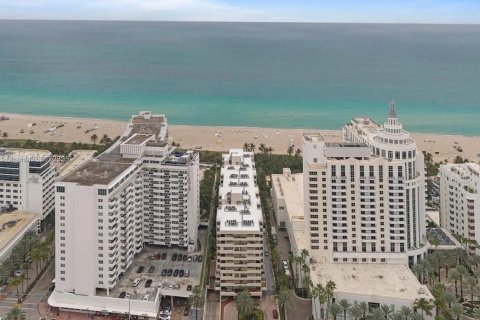 Condominio en venta en Miami Beach, Florida, 2 dormitorios, 81.2 m2 № 1739183 - foto 25