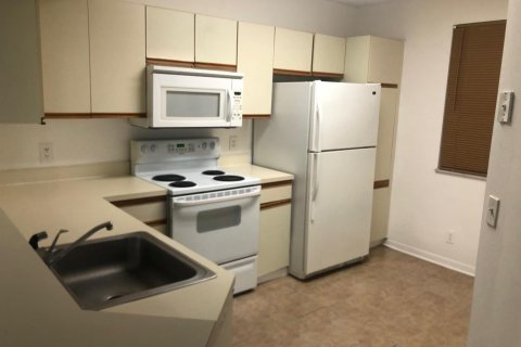 Condominio en venta en Coral Springs, Florida, 1 dormitorio, 68.1 m2 № 2154096 - foto 3