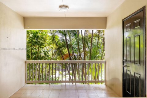 Casa en alquiler en Fort Lauderdale, Florida, 2 dormitorios № 1896704 - foto 25