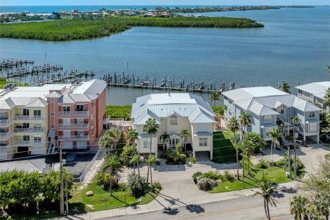 Condo in Englewood, Florida, 3 bedrooms  № 1913393 - photo 1