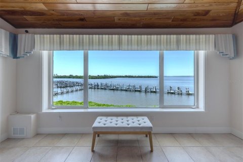 Condo in Englewood, Florida, 3 bedrooms  № 1913393 - photo 7