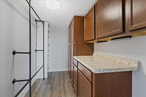 Condo in Port Richey, Florida, 2 bedrooms  № 1590187 - photo 18